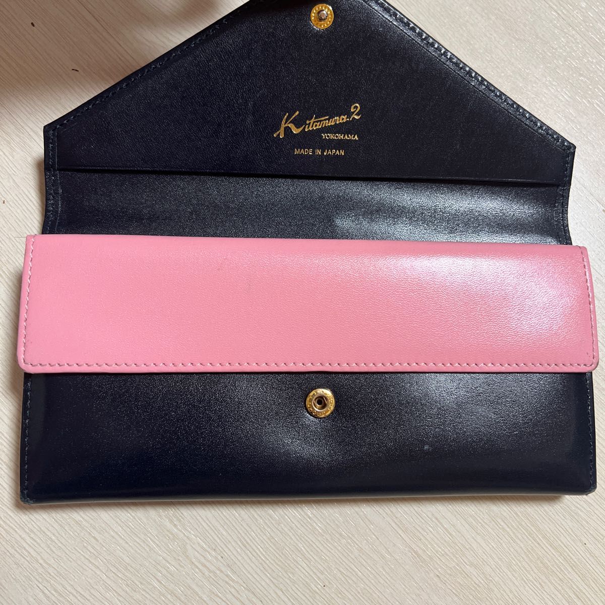 キタムラ K2 牛革口金 長財布 ピンク ネイビー バイカラー キタムラ K2 牛革口金 長財布 ピンク ネイビー バイカラー