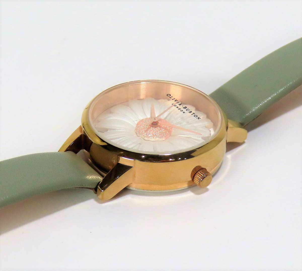 美品 稼働品 OLIVIA BURTON オリビアバートン クオーツ 腕時計 OBW0489 純正レザーバンド 箱 説明書 ショップ袋_画像4