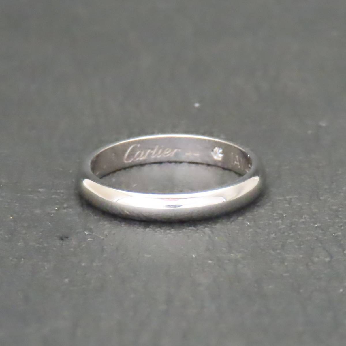 新品同様 美品 Cartier 1895 WEDDING BAND カルティエ 1895ウェディングリング プラチナ ダイヤモンド pt950 4号  結婚指輪 マリッジリング