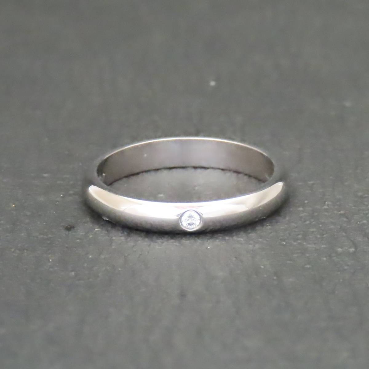 新品同様 美品 Cartier 1895 WEDDING BAND カルティエ 1895ウェディングリング プラチナ ダイヤモンド pt950 4号 結婚指輪 マリッジリング