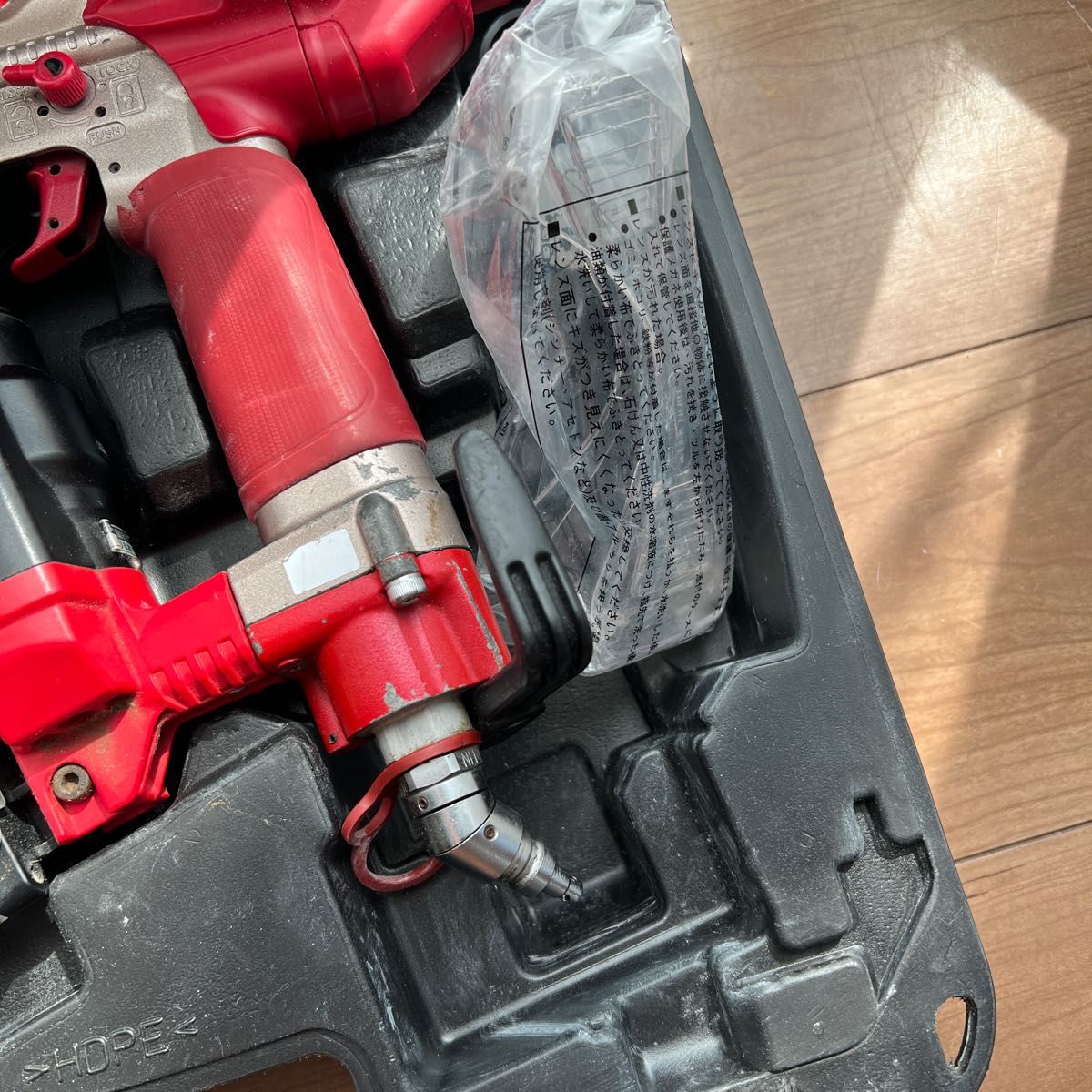 ジャンク品 マックス(MAX) 高圧接続ターボドライバ HV-R41G2 ジャンク品 マックス(MAX) 高圧接続ターボドライバ HV-R41G2