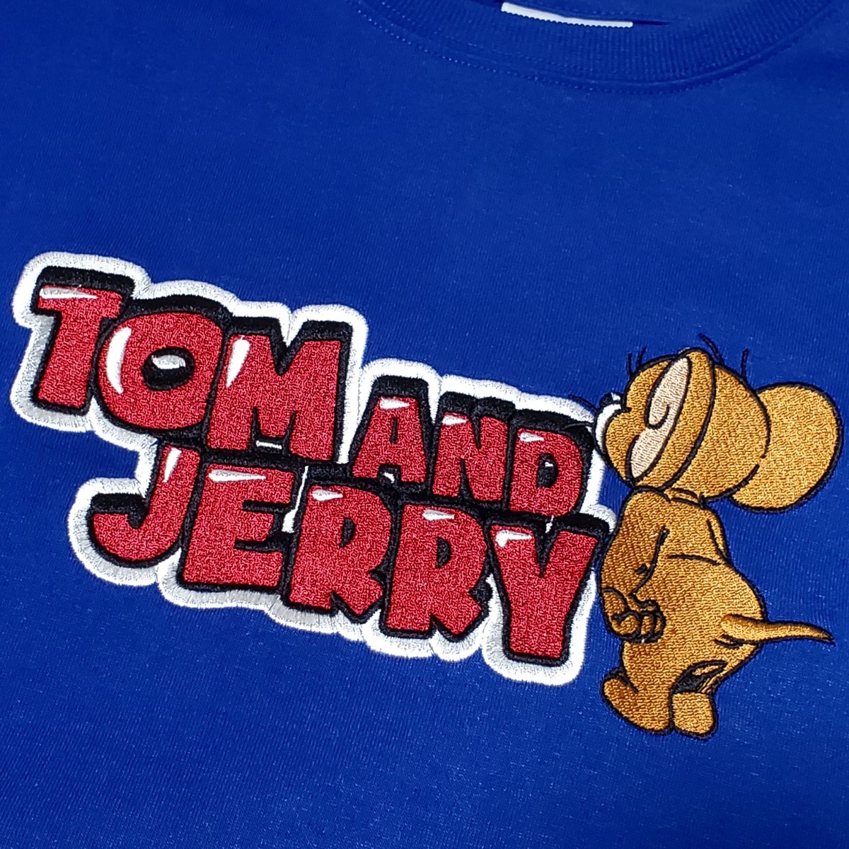 新品 トムとジェリー 半袖 Tシャツ メンズ Lサイズ 青 ブルー 刺繍 プリント トム&ジェリー 送料無料 即決 匿名 ロイヤルブルー_画像3