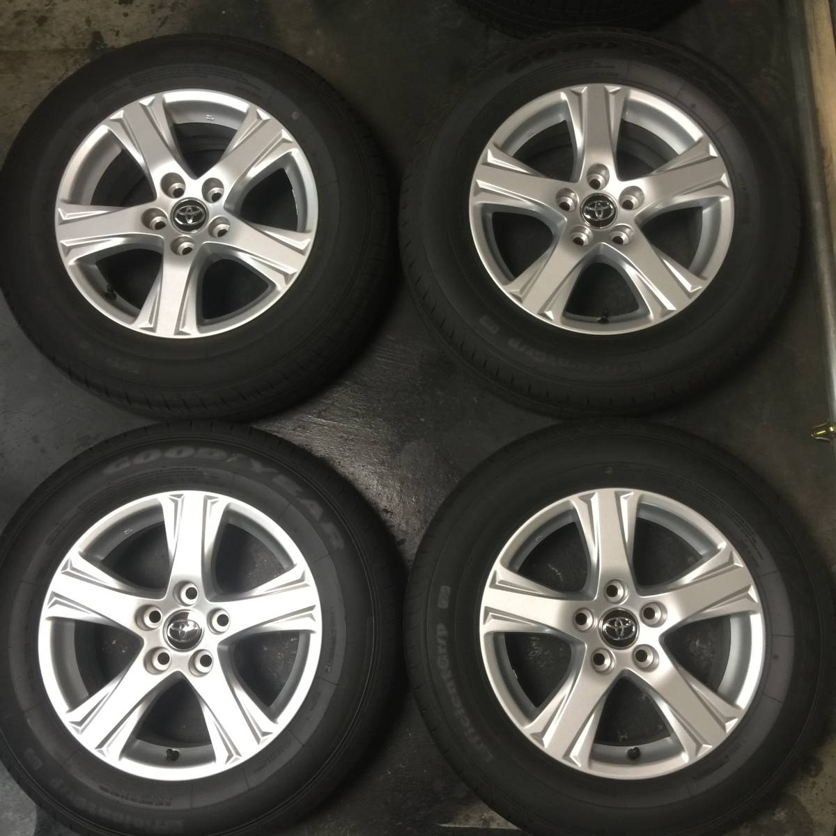 送料無料 新車外し 30 アルファード ヴェルファイア 純正ホイール タイヤ 4本セット 215/65R16