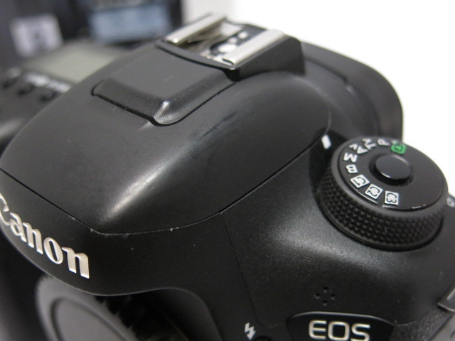 【 中古カメラ 】Canon EOS 7D MarkII EF-S18-55mm IS レンズセット キヤノン [管CN800]_画像5