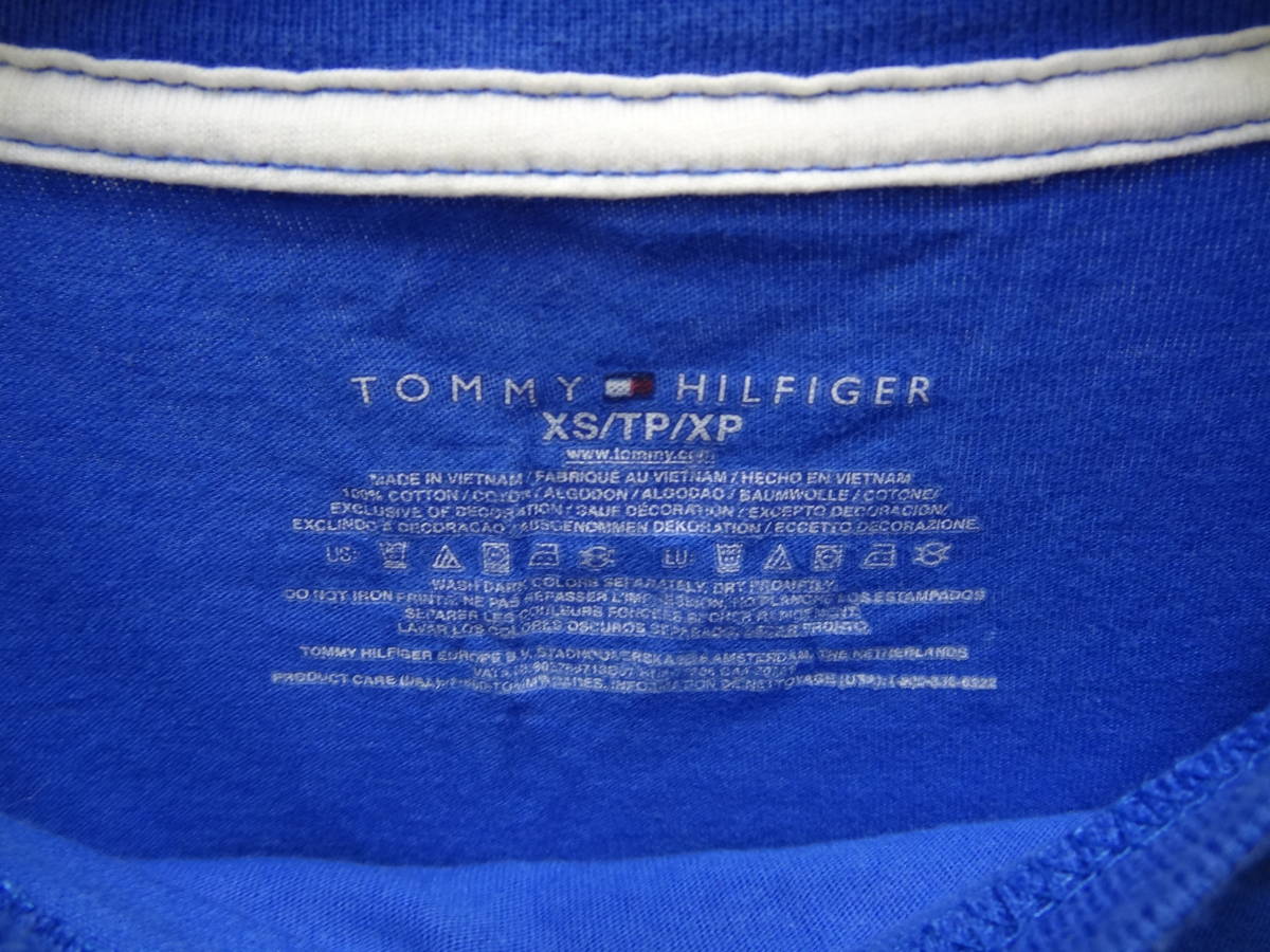 全国送料無料 正規品 トミーヒルフィガー TOMMY HILFIGER メンズ 胸ワンポイント刺繍 青色 半袖 Tシャツ XS