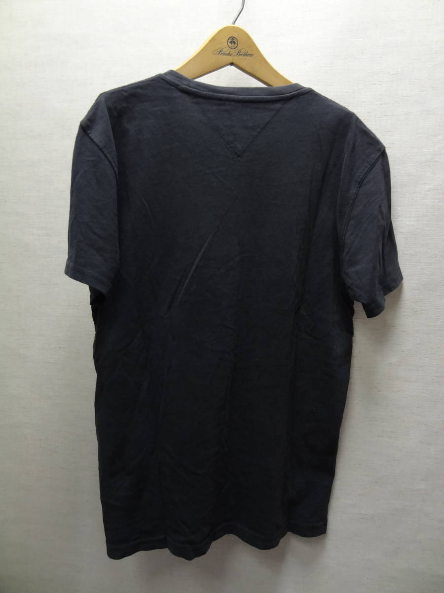 全国送料無料 正規品 トミーヒルフィガーデニム TOMMY HILFIGER DENIM メンズ 黒色X黒色プリント 半袖 Tシャツ S