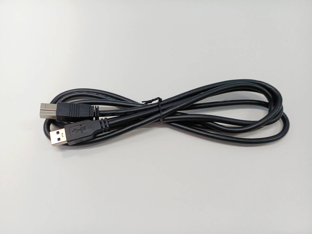 [即決]新品未使用 USB3.0ケーブル 1.8m (タイプA - タイプB) (送料込) @2_画像1