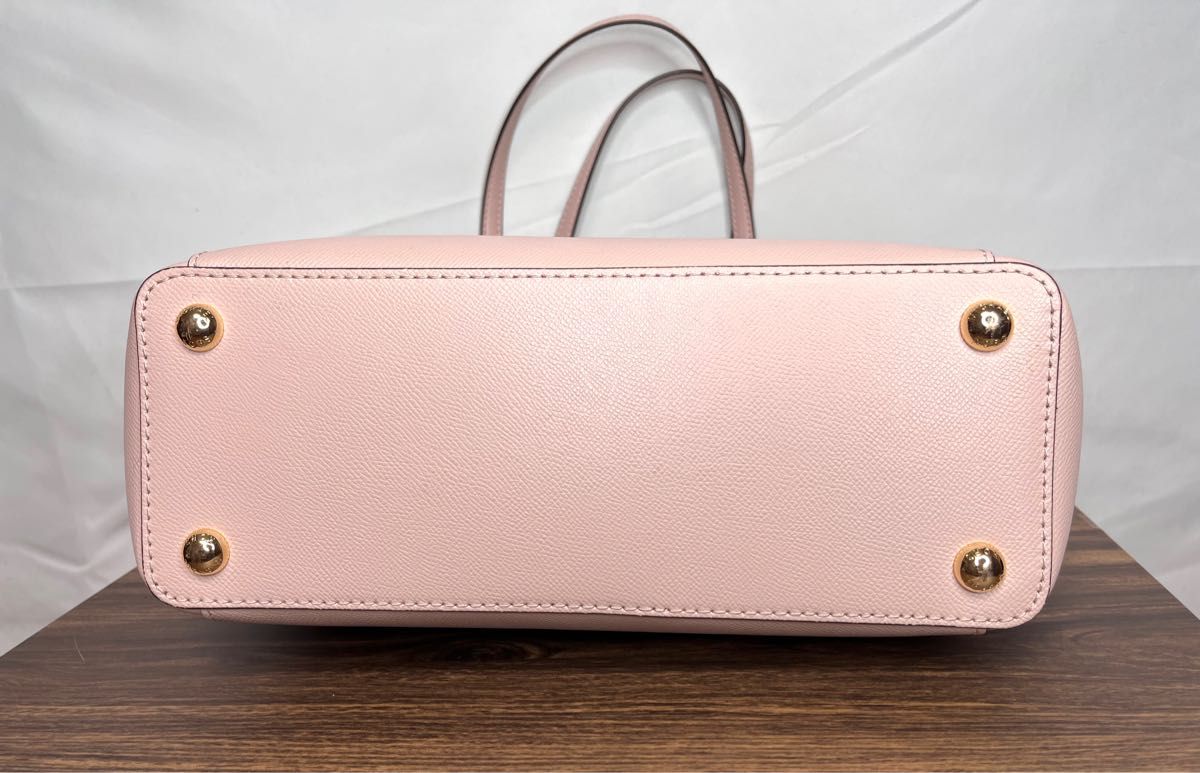 超美品 MICHAEL KORS マイケルコース 肩掛けトートバッグ ピンク 超美品 MICHAEL KORS マイケルコース 肩掛けトートバッグ ピンク