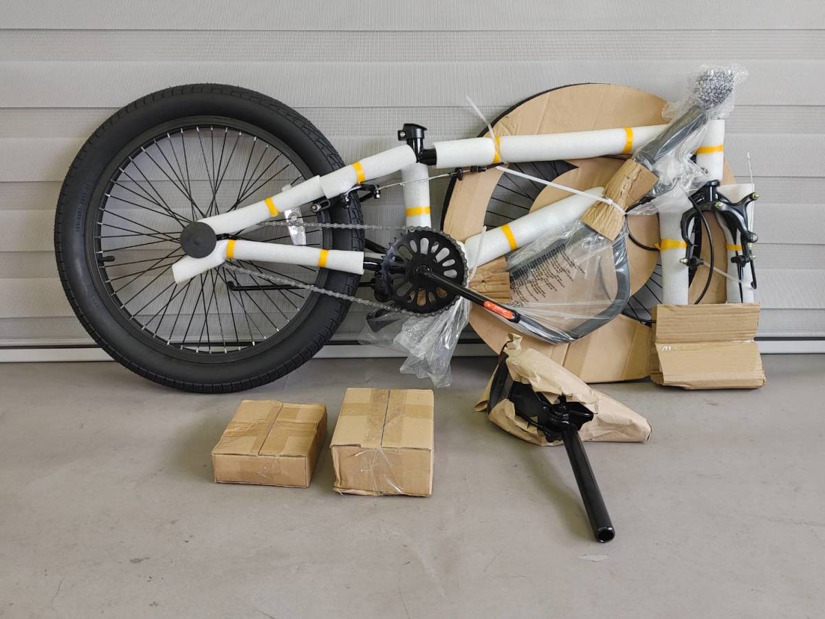 未使用品】 1円~!! Bacchus BMX 自転車 20インチ フリースタイル BMX
