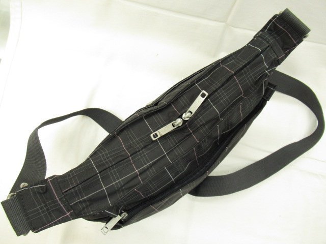 EASTBOY East Boy beautiful goods check pattern nylon diagonal .. shoulder bag black * courier service S*N0347