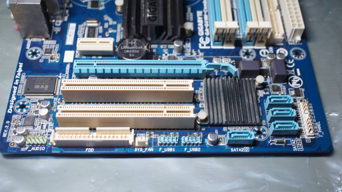 【LGA775×DDR3＆DDR2】GIGABYTE GA-G41M-Combo_画像4