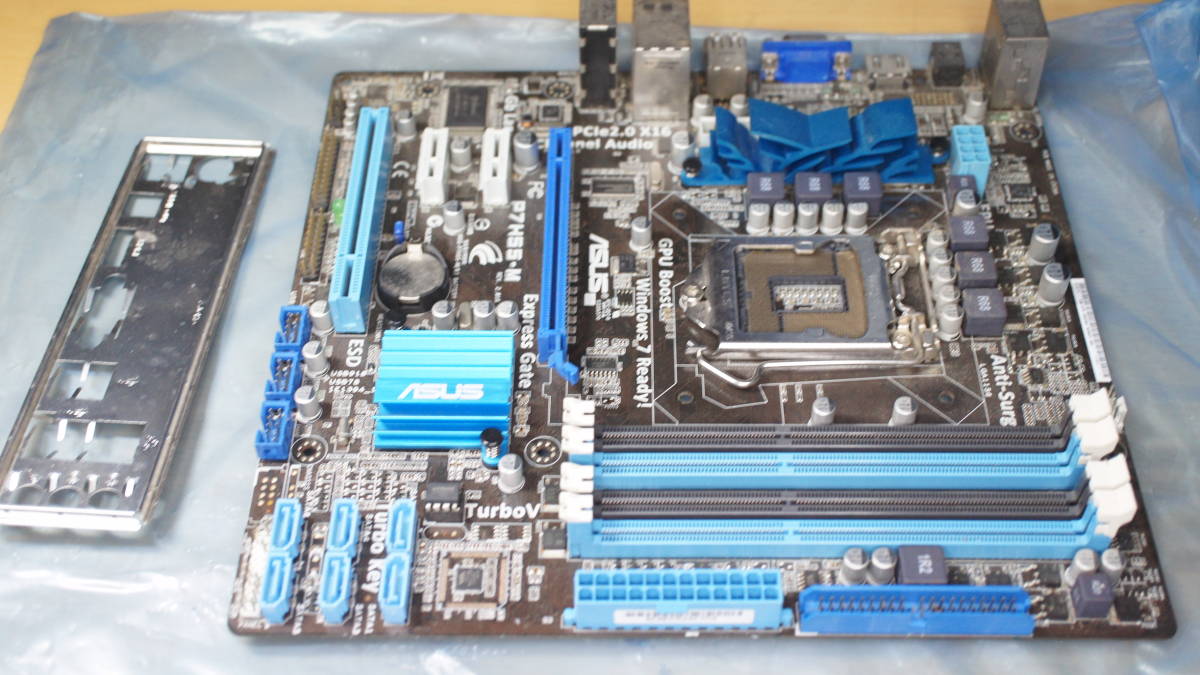 【LGA1156】ASUS P7H55-M_画像1