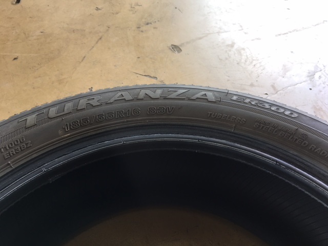 185 / 55R16普利司通Transit ER300二手貨4件套M 原文:185/55R16 ブリヂストン トランザER300 中古品4本セットM