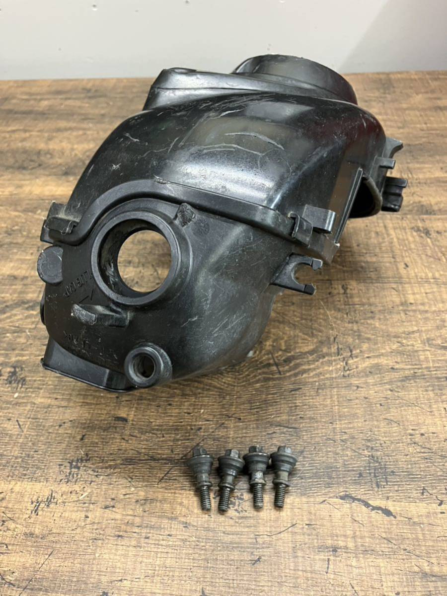 Y31〉送料込 ボルト付き AF35 ライブDIO 純正 エンジンカバー Y31〉送料込 ボルト付き AF35 ライブDIO 純正 エンジンカバー
