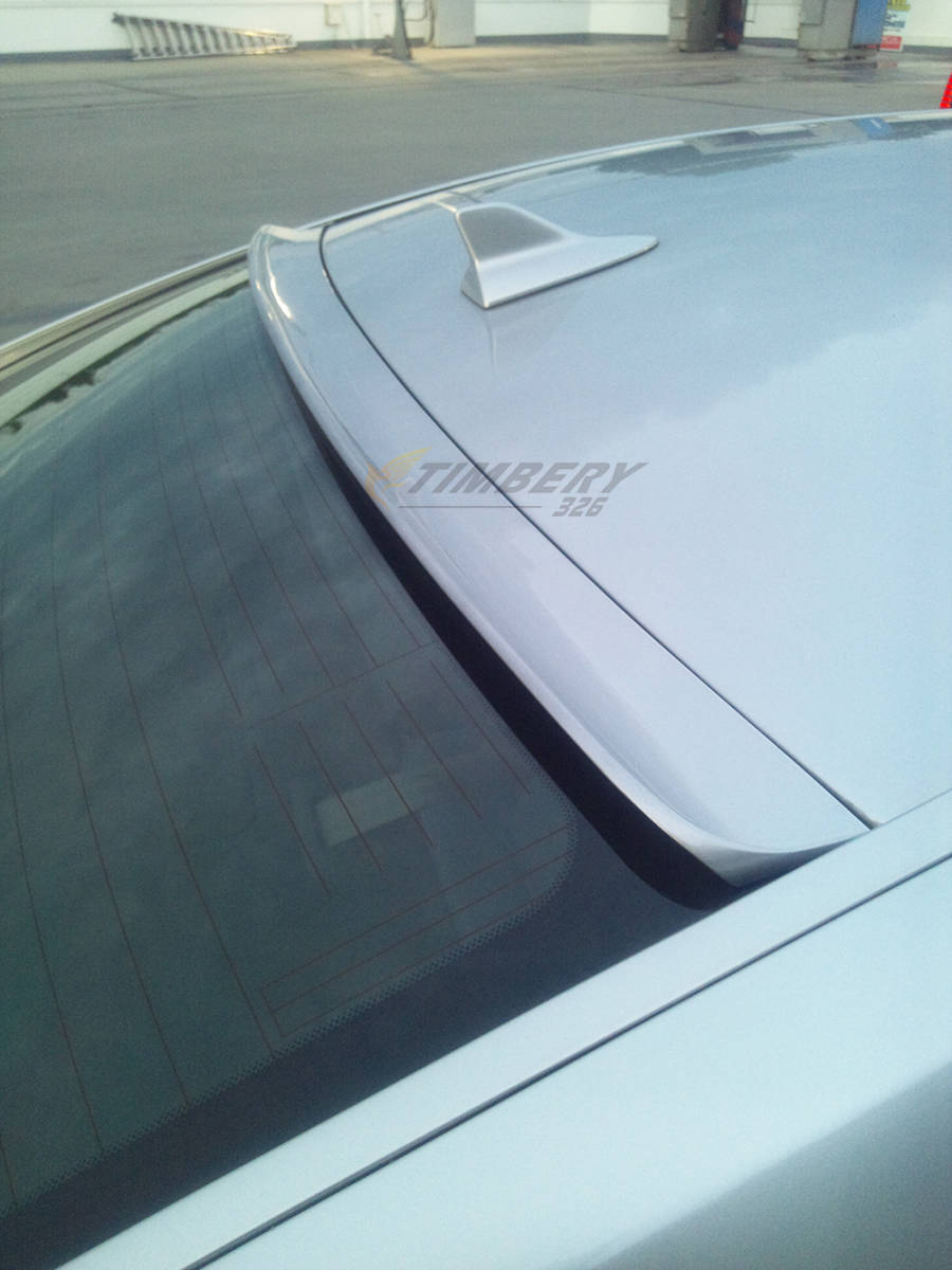 BMW 5シリーズ F10 セダン リアルーフスポイラー各純正色付 塗装_画像5