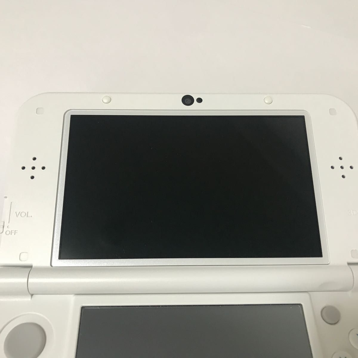 Newニンテンドー3DS LL パールホワイト【ソフト50本以上】【美品】