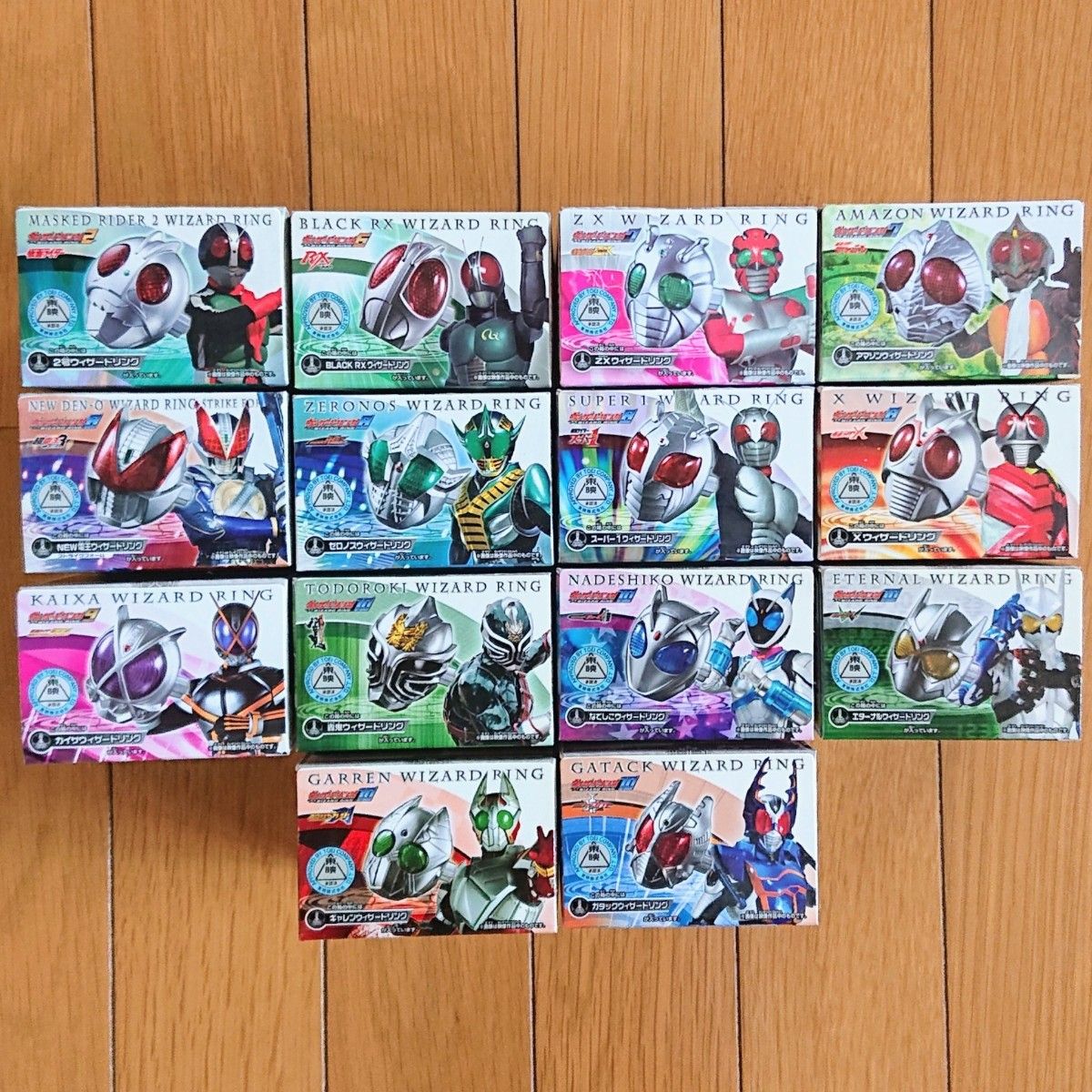 【未開封品】ウィザードリング （レジェンドライダー） １４種　食玩