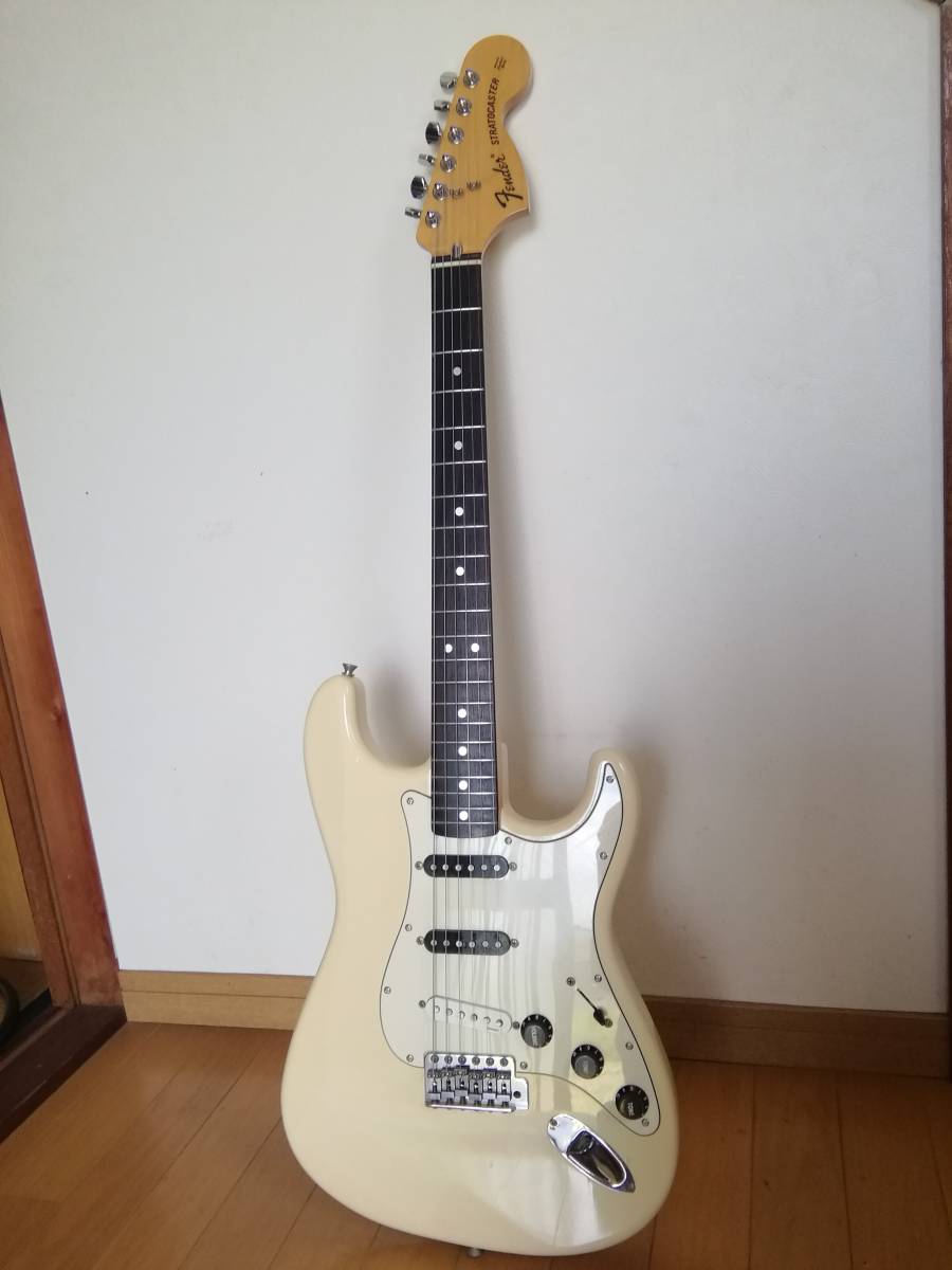GT]Fender Japan フェンダー・ジャパン・ストラトキャスターST72 VWH