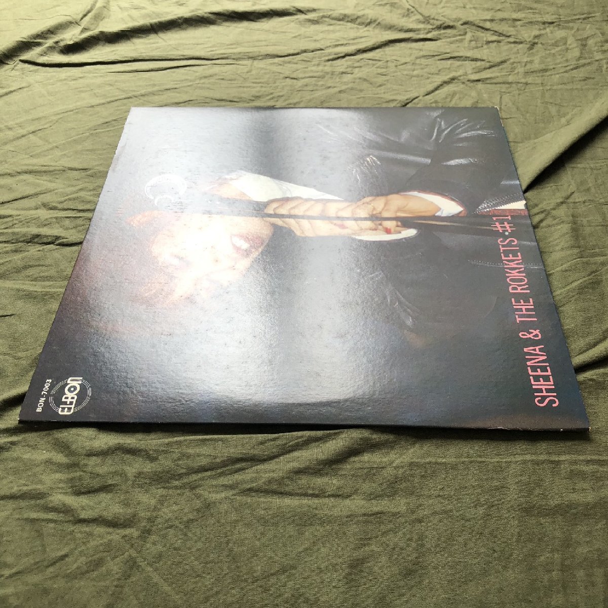 美盤 超貴重盤 1979年 オリジナルリリース エルボンレコード盤 シーナ＆ロケッツ Sheena & The Rokkets LPレコード #1 名盤 鮎川誠の画像3