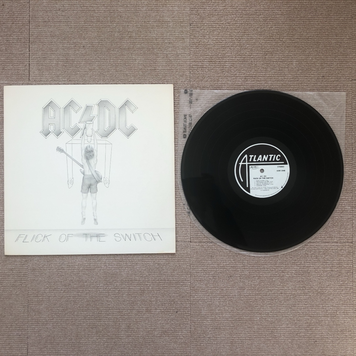 прекрасный запись 1983 год американский запись AC/DC LP запись flik*ob* The * переключатель Flick Of The Switch Hard rock Anne газ * Young 
