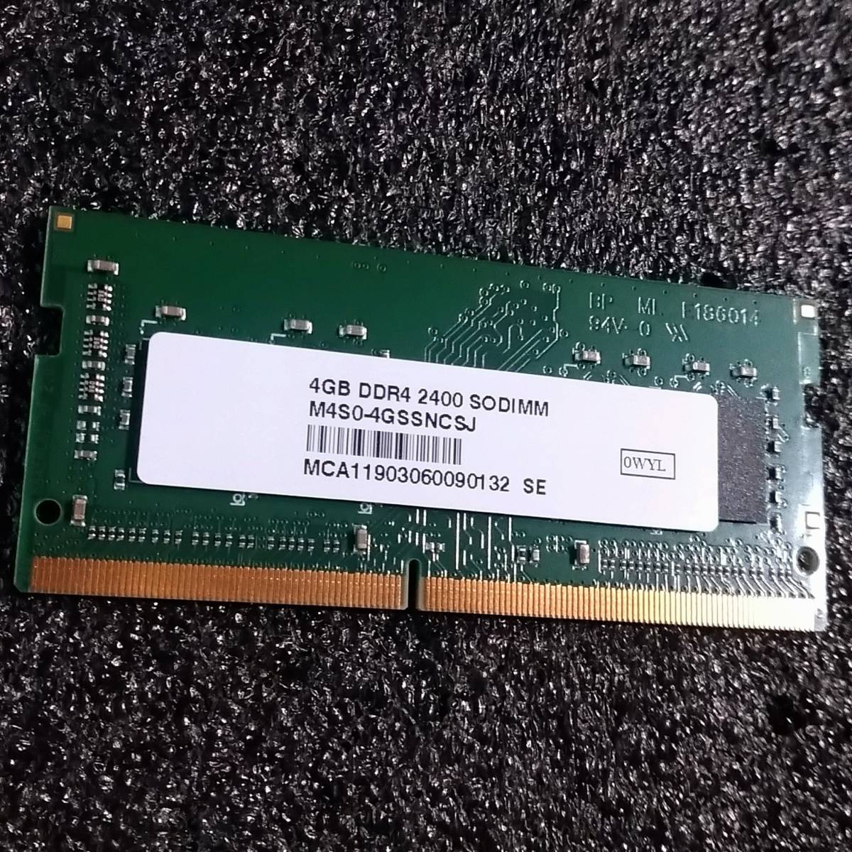 【中古】DDR4 SODIMM 4GB1枚 ELECOM EW2400-N4G/RO [DDR4-2400 PC4-19200]_画像4