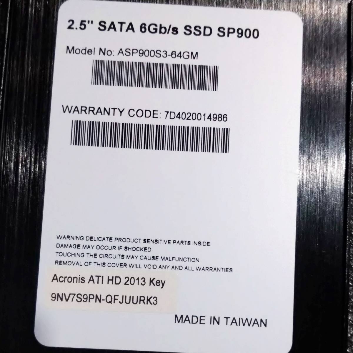 【中古】ADATA ASP900S3-64GM [64GB SATA 2.5インチ SSD MLC 7mm厚] 