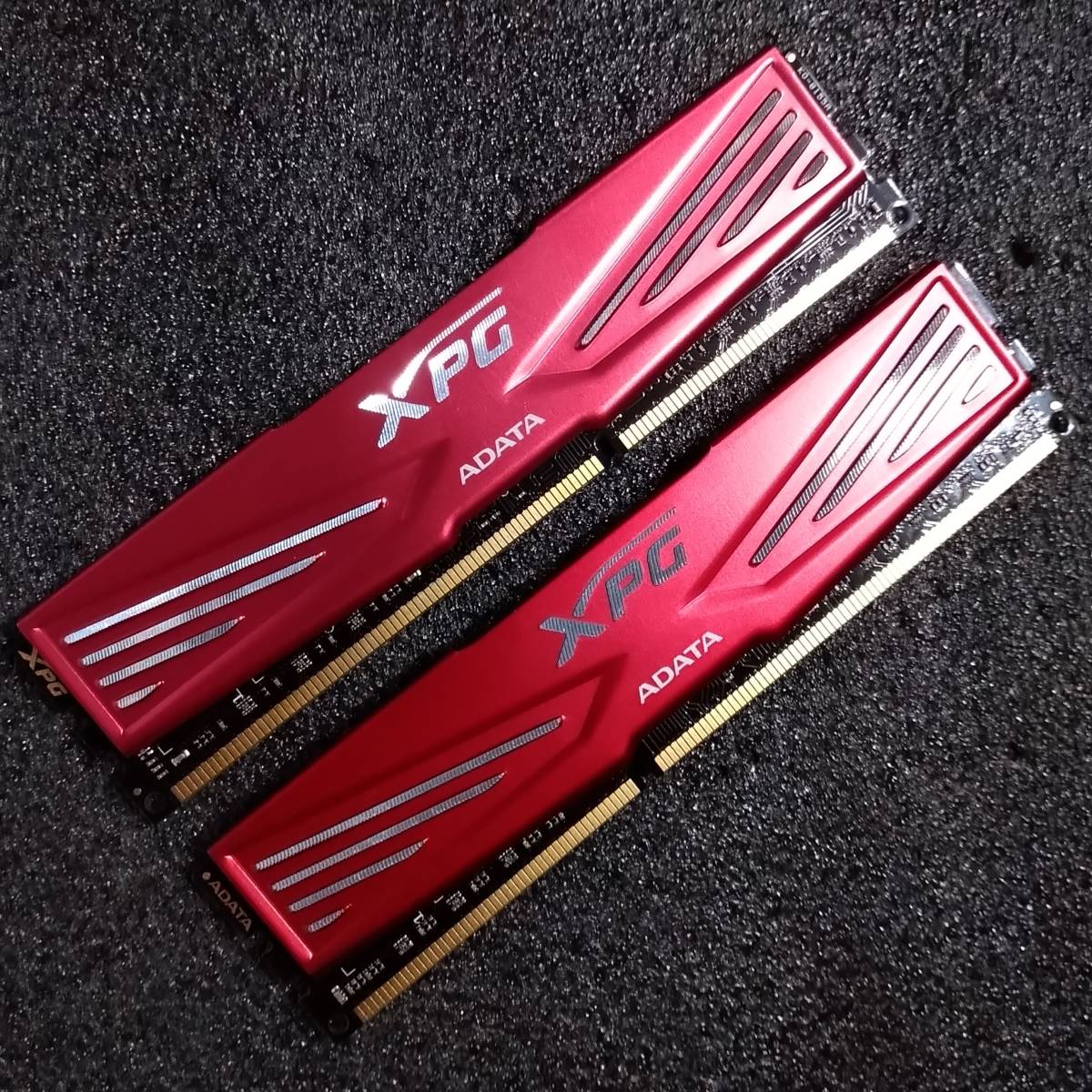 【中古】DDR3メモリ 16GB(8GB2枚組) ADATA XPG AX3U2133W8G10-DR [DDR3-2133 PC3-17000]