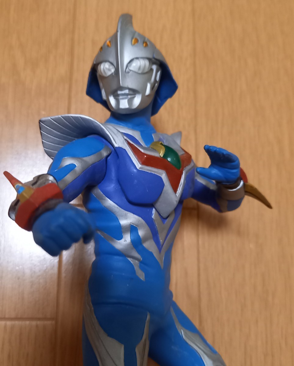エクスプラス 大怪獣シリーズ ウルトラマンネクサス ジュネッスブルー