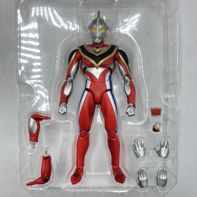 【中古】バンダイ　ULTRA-ACT ウルトラマンガイア(スプリーム・ヴァージョン) 開封品[240070102373]_画像4