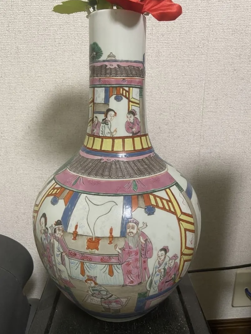 中国古美術　清末民国時代　粉彩天球瓶　花木蘭　ムーラン