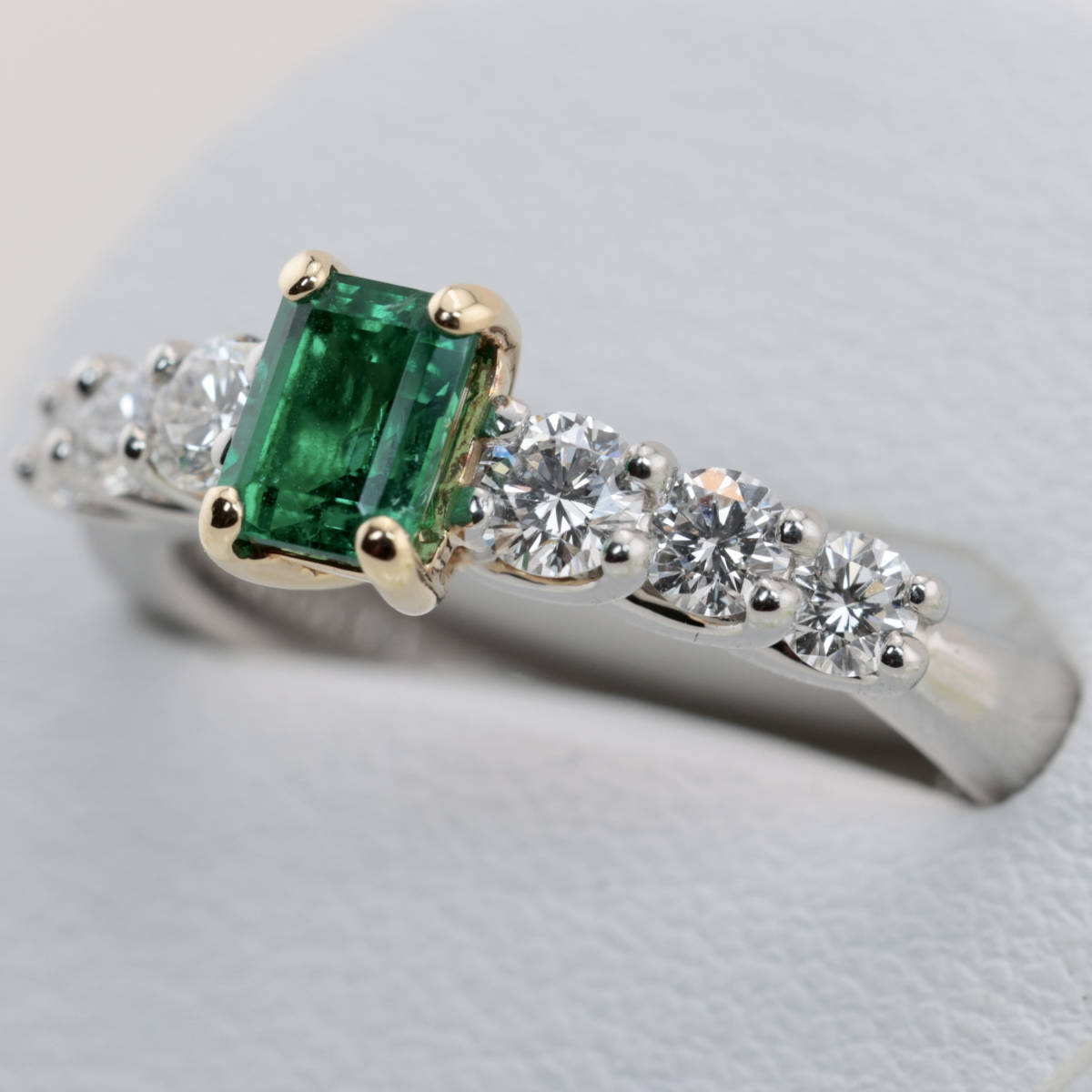 Pt950 K18 SUWA emerald 0.49ct diamond 0.54ct ring 12 number .. trade swa