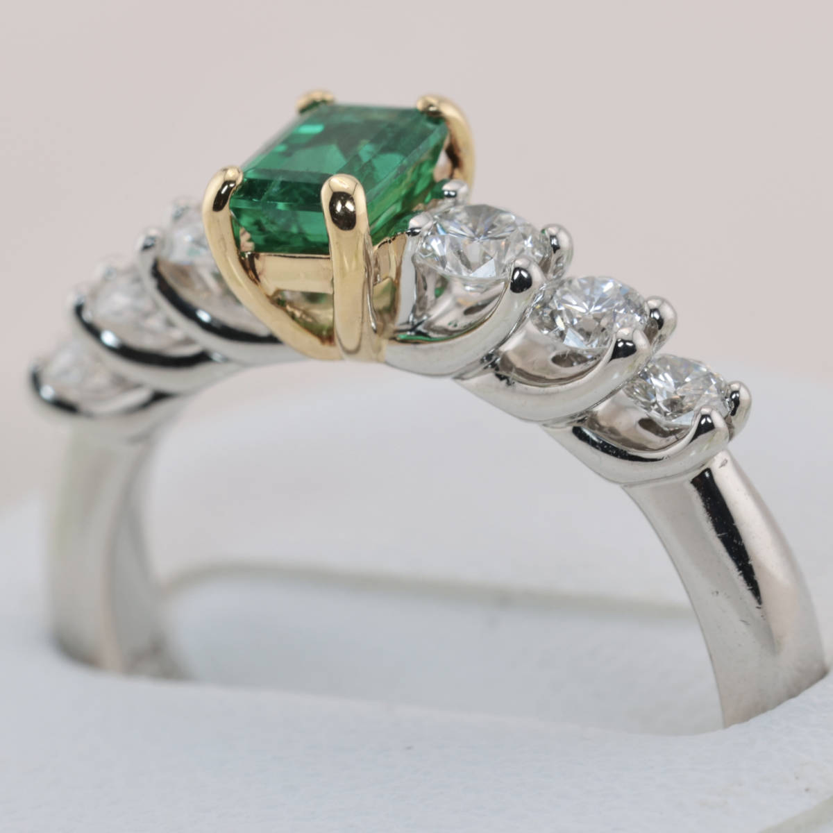 Pt950 K18 SUWA emerald 0.49ct diamond 0.54ct ring 12 number .. trade swa