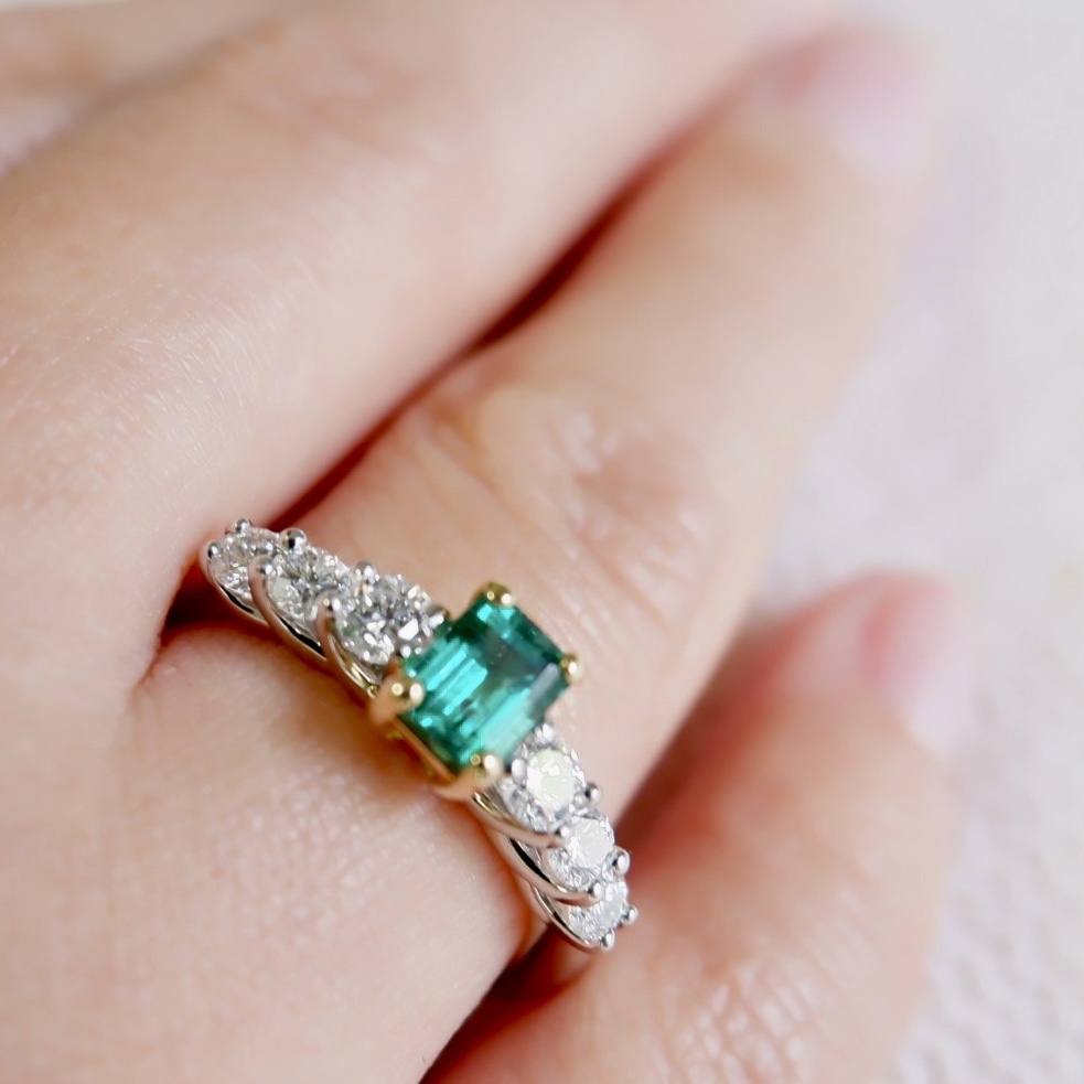 Pt950 K18 SUWA emerald 0.49ct diamond 0.54ct ring 12 number .. trade swa