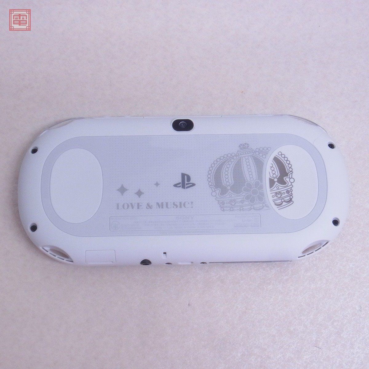 PS Vita 本体 うたの☆プリンスさまっ♪MUSIC3 王冠 刻印モデル グレイ