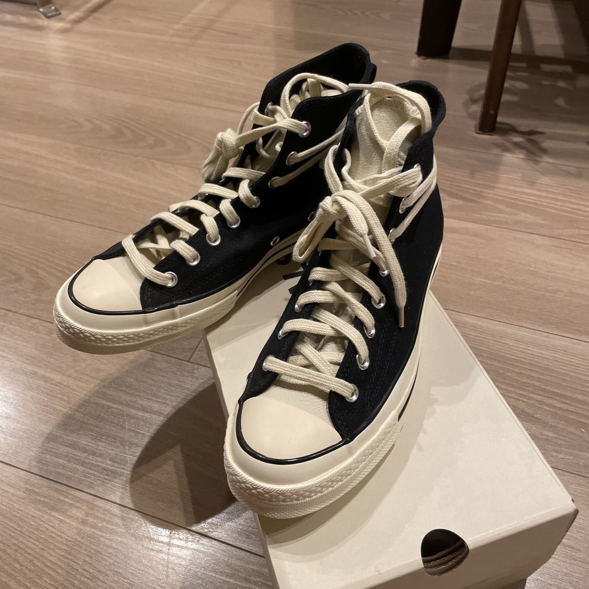 CONVERSE x Fear Of God ESSENTIALS コンバースチャックテイラー CHUCK