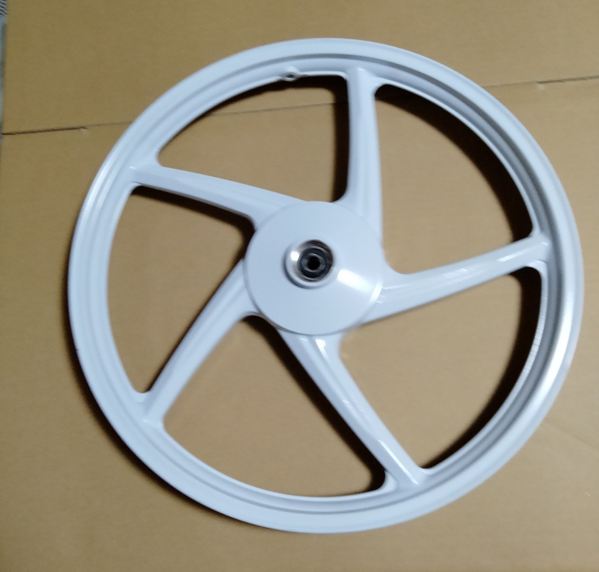 スーパーカブ110(ja07,ja10,ja44,ja56等) 前後キャスト スーパーカブ110(ja07,ja10,ja44,ja56等) 前後キャスト