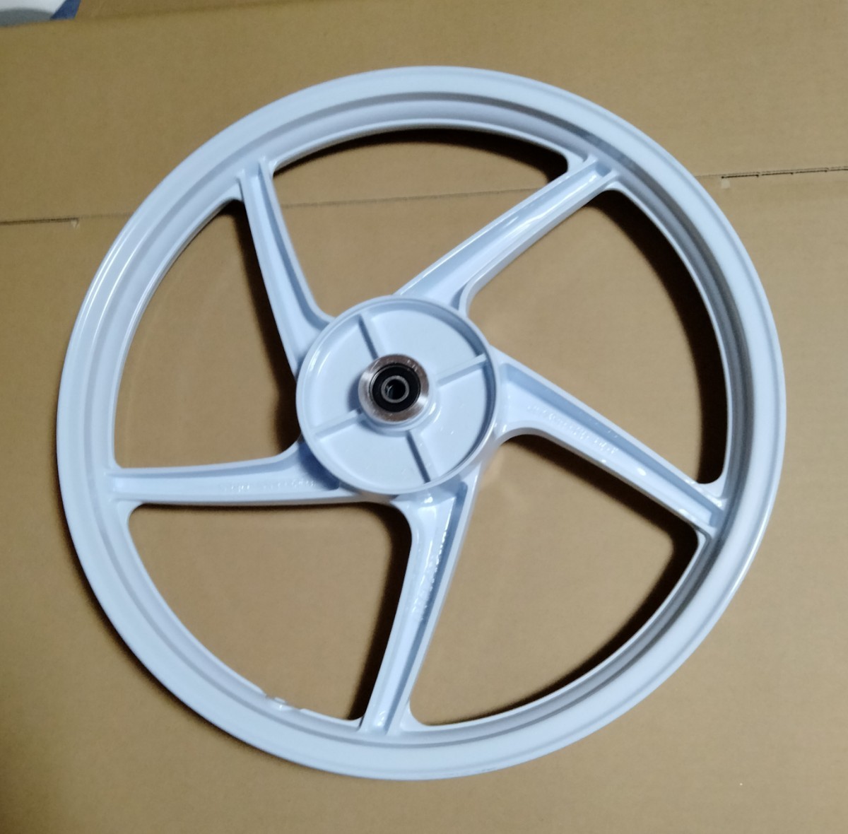 スーパーカブ110(ja07,ja10,ja44,ja56等) 前後キャスト スーパーカブ110(ja07,ja10,ja44,ja56等) 前後キャスト