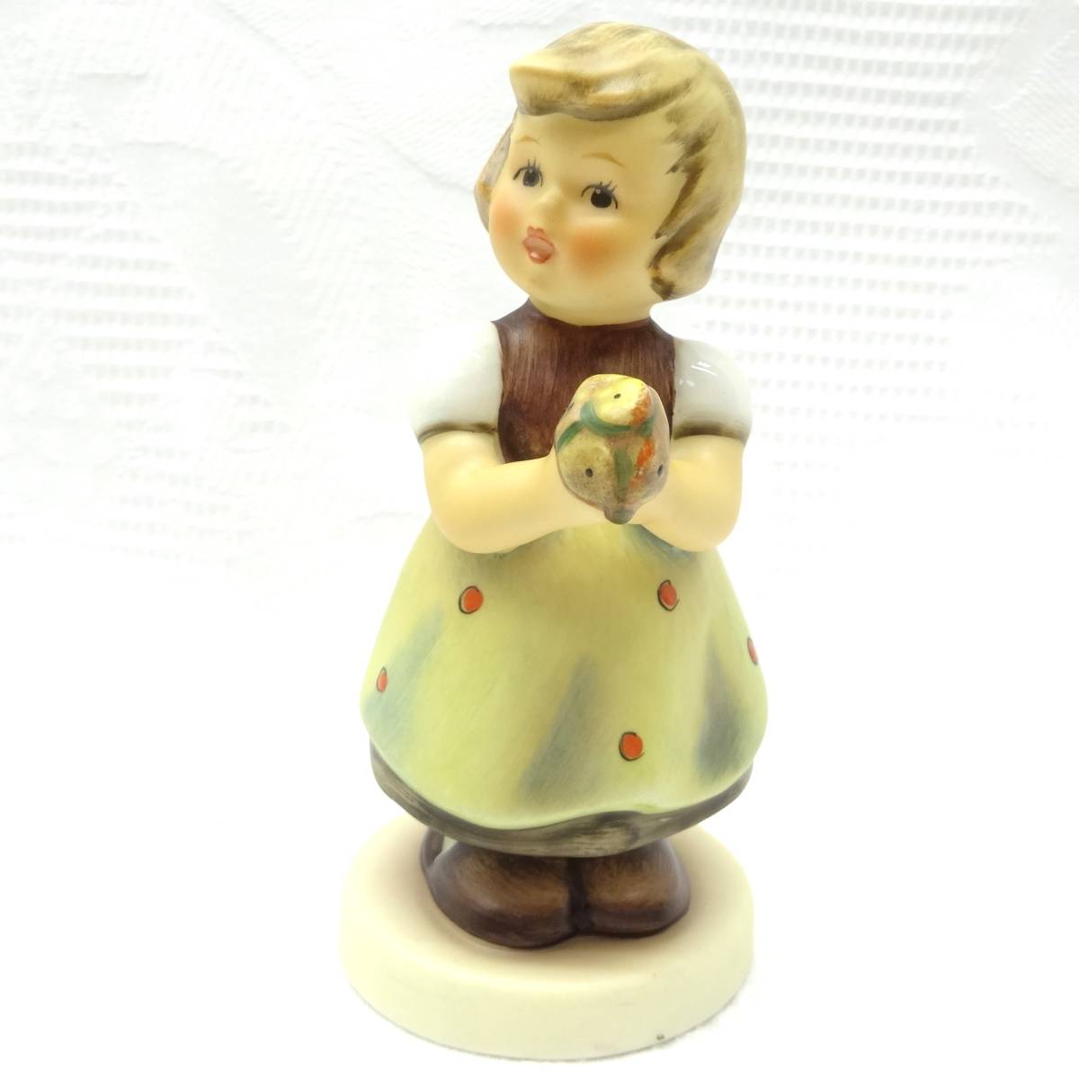 A13 フンメル人形 1984年 ゲーベル 母のために #257 陶器人形 ヴィンテージ_画像2