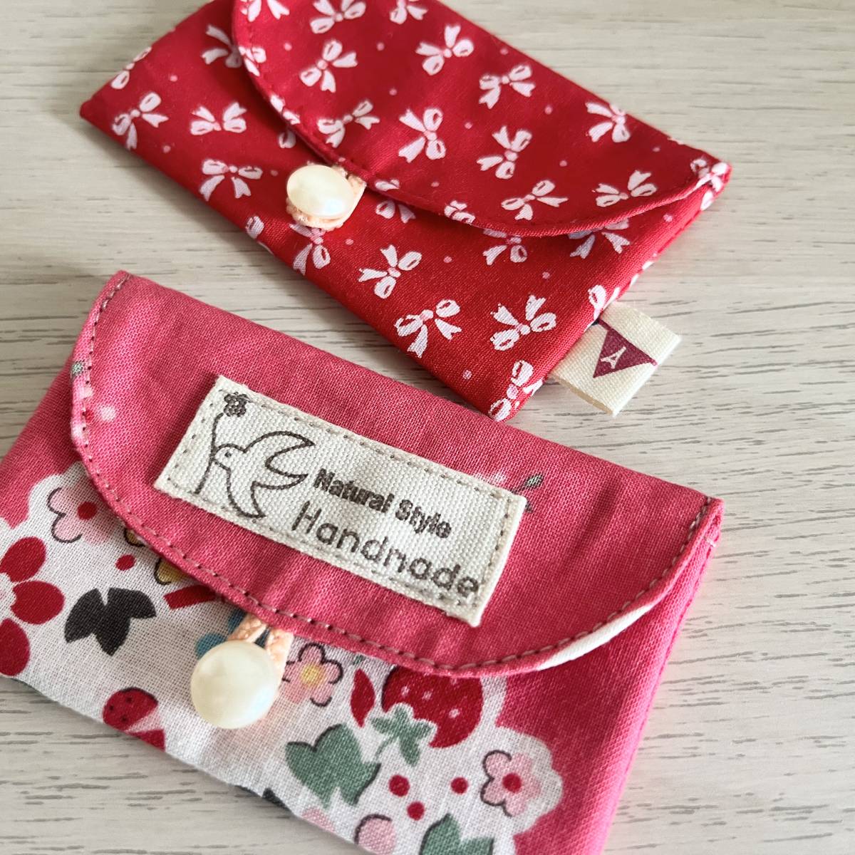 * hand made *.... case accessory pouch!. medicine pouch! Mini pouch 2 point set * retro flower & retro ribbon *