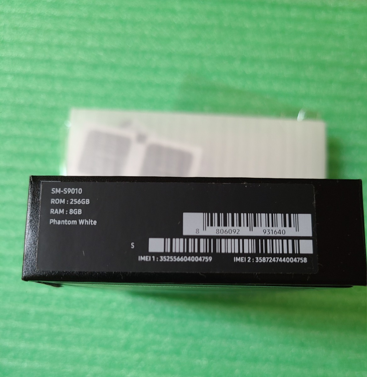新品同等/希少香港版】Samsung Galaxy S22 5G SM-S9010 ホワイト 新品同等/希少香港版】Samsung Galaxy S22 5G SM-S9010 ホワイト