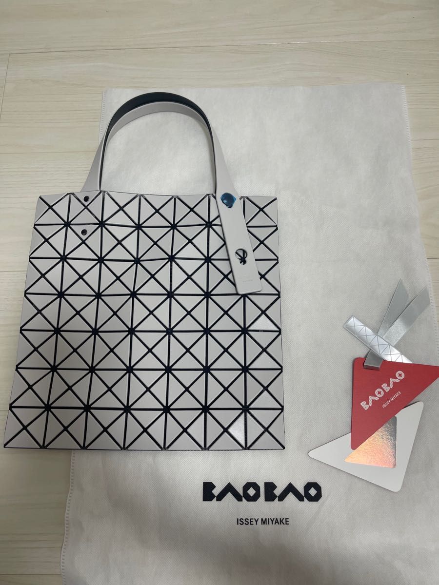 新品未使用 タグ付き BAOBAO ISSEYMIYAKE ハンドバッグ バオバオ