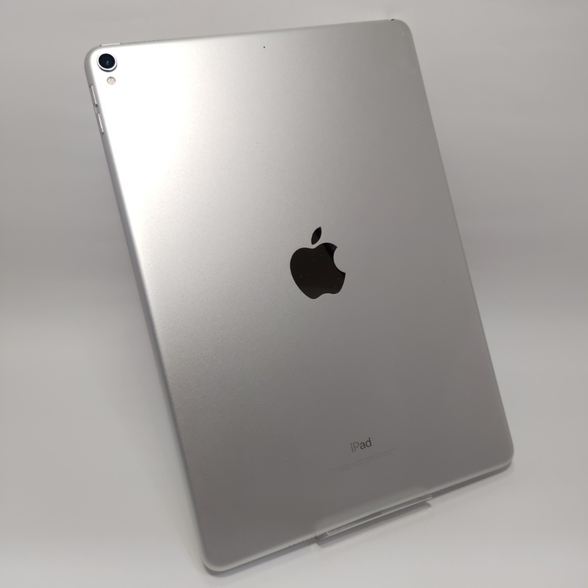 iPad Pro 10.5インチ MQDW2J/A(A1701) タブレット 64GB Wi-Fi モデル