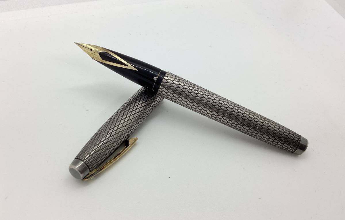 【737】Sheaffer 万年筆　ペン先14K　銀製品　STERING SILVER　AUST 585_画像1