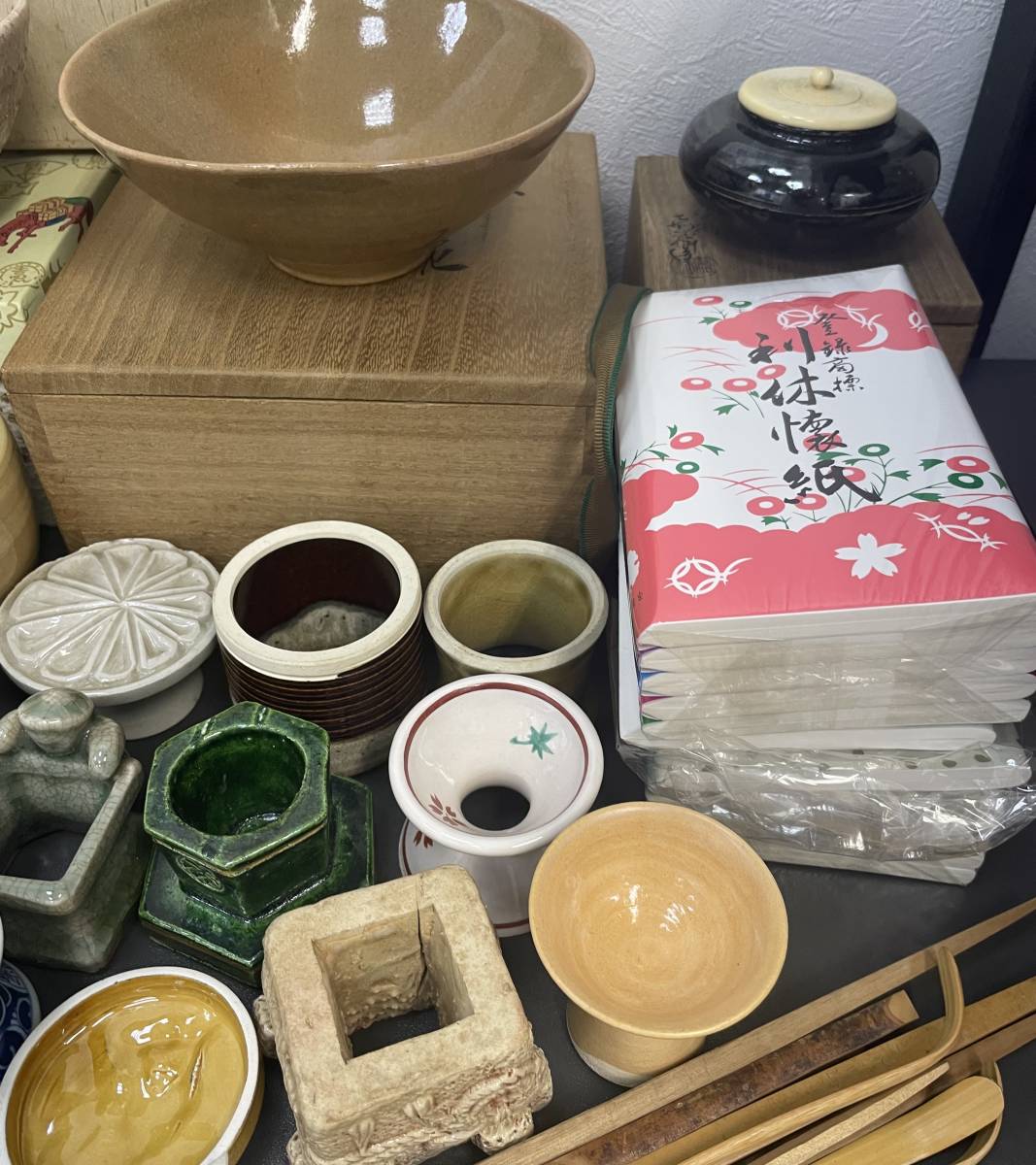 1円〜 茶道具 大量まとめ売り 茶筅 蓋置 ヒシャク 扇子 茶入 香合