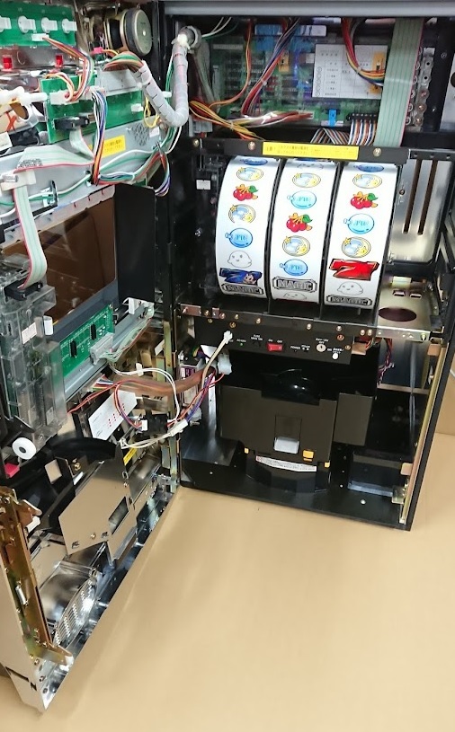 Yahoo!オークション - パチスロ 実機 4号機 オリンピア マジック Yahoo!オークション - パチスロ 実機 4号機 オリンピア マジック