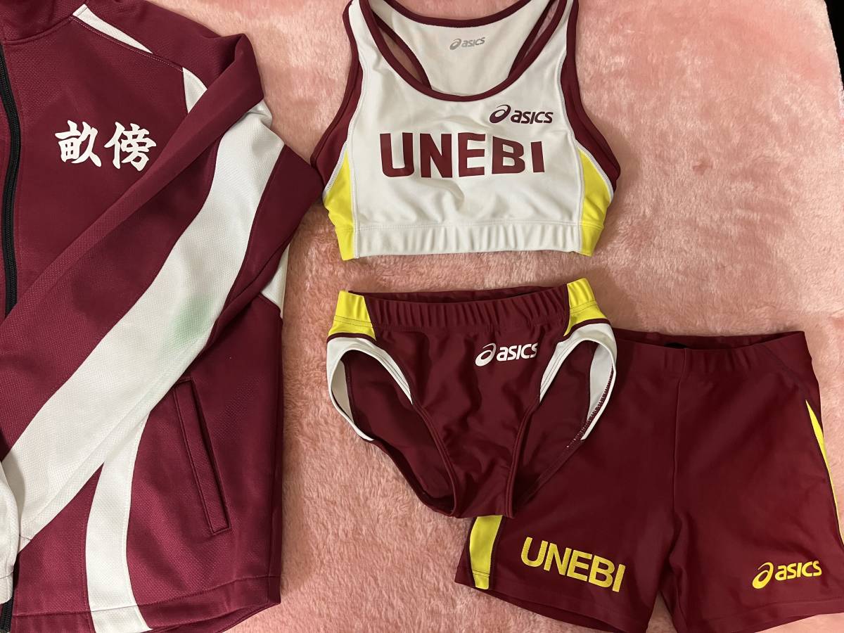 奈良県立畝傍高校 女子陸上部セパレートユニフォーム上下 奈良県立畝傍高校 女子陸上部セパレートユニフォーム上下