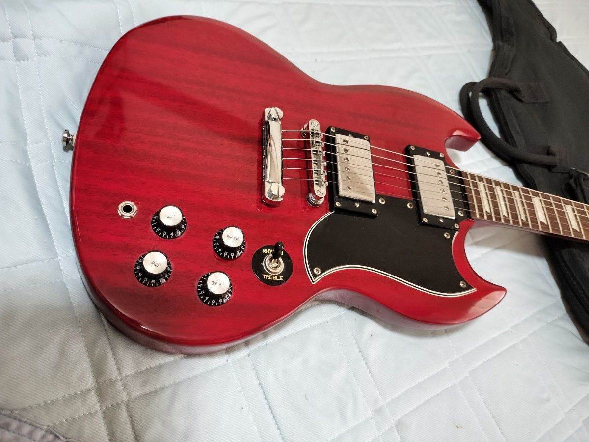 Epiphone エピフォン SG チェリー セットネック ケース付き Epiphone エピフォン SG チェリー セットネック ケース付き