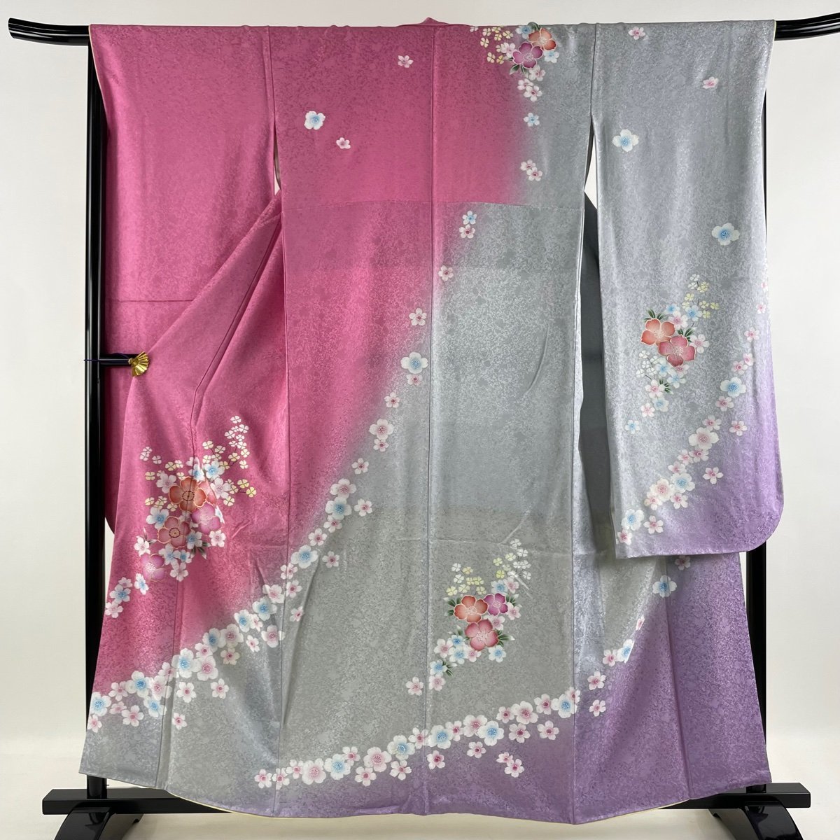 在庫有】 金糸 桜 名品 振袖 金銀彩 【中古】 正絹 M 裄丈67cm 身丈