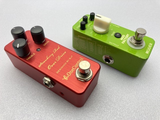 One Control Strawberry Red Over Drive オーバードライブ、MOOER Mod 