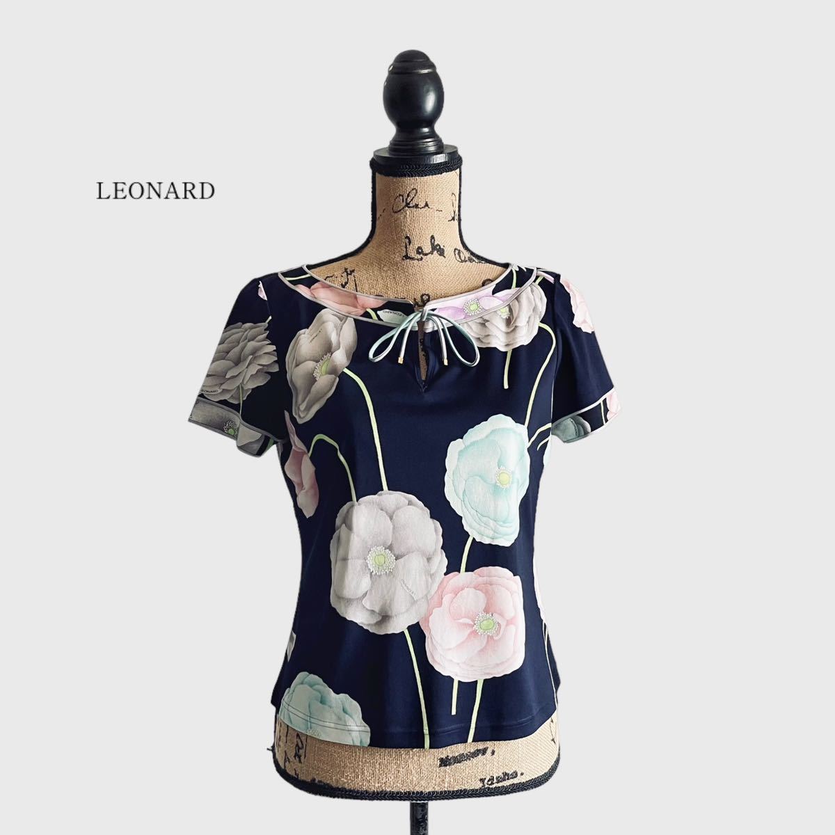 Yahoo!オークション - LEONARD レオナール 半袖カットソー ネイビー 花
